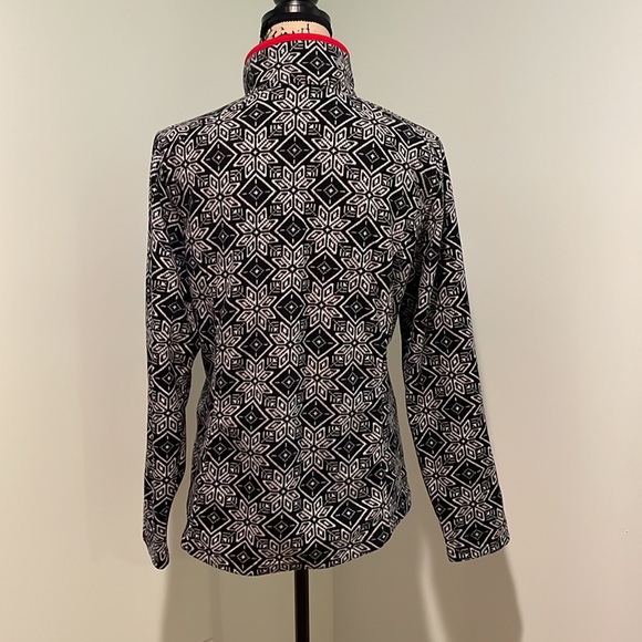 Lands End pullover size medium - Picture 3 of 5